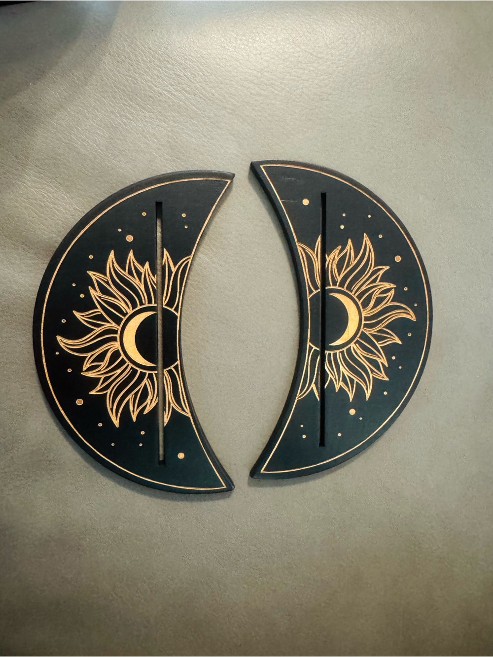 Celestial Sun & Moon tarot card holders - Black and Gold